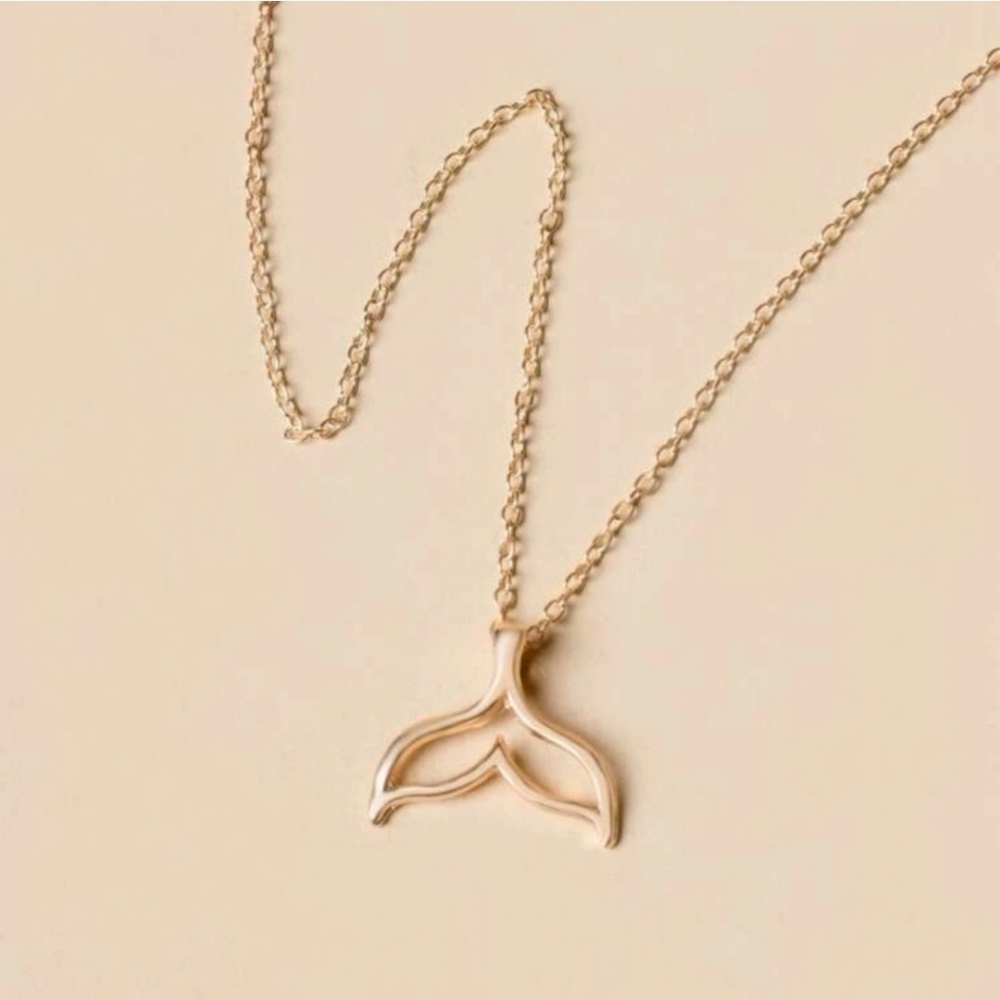 Mermaid tail necklace